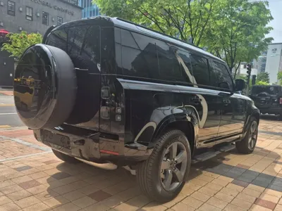 Land Rover Defender 2026, 650 км, за 104400000 KRW - фото 4