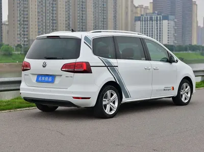 Volkswagen Sharan 2019, 96000 км, за 116800 CNY - фото 2