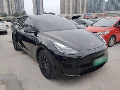 Tesla Model Y 2023, 85300 км, за 153400 CNY