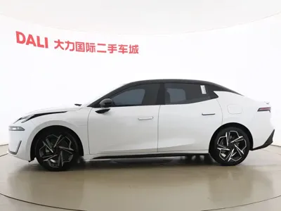 Lynk & Co 07 EM-P 2024, 34000 км, за 86800 CNY