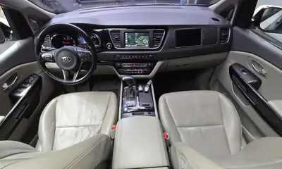 Kia Canival 2017, 147194 км, за 10800000 KRW - фото 7