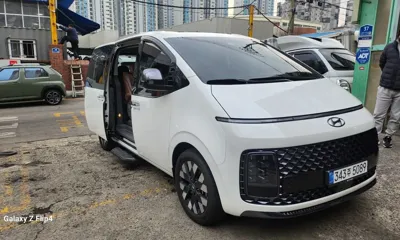 Hyundai Staria · 2023 год