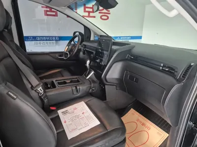 Hyundai Staria 2025, 71000 км, за 24990000 KRW - фото 8