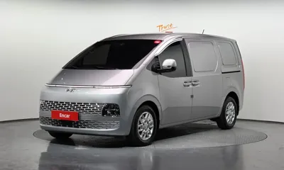 Hyundai Staria · 2022 год