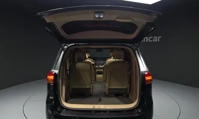 Kia Canival 2018, 136919 км, за 10200000 KRW - фото 20