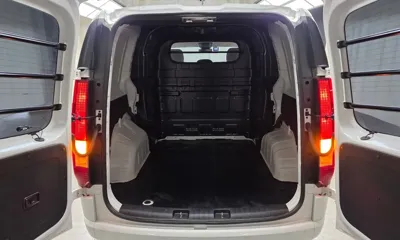 Hyundai Staria 2024, 9233 км, за 22980000 KRW - фото 20