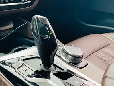BMW 5 Series 2017, 97000 км, за 100500 CNY - фото 13