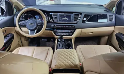 Kia Canival 2016, 166037 км, за 9800000 KRW - фото 7
