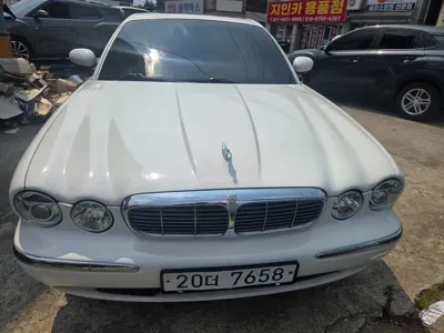 Jaguar XJ-8 · 2004 год