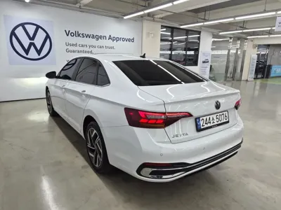 Volkswagen Jetta 2024, 18179 км, за 26500000 KRW