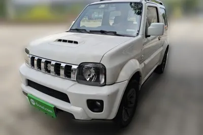 Suzuki Jimny · 2015 год
