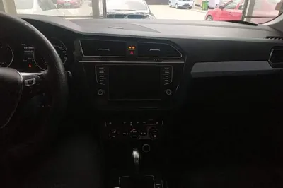 Volkswagen Tiguan 2017, 87700 км, за 78346.6 CNY - фото 12