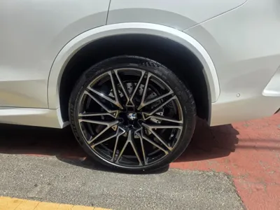 BMW X5M 2026, 651 км, за 119090000 KRW - фото 4