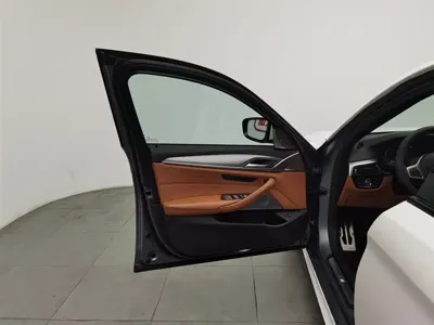 BMW 5 Series (Import) 2020, 104800 км, за 129800 CNY - фото 8