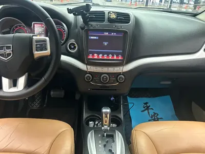 Dodge Journey 2016, 113000 км, за 23800 CNY - фото 12