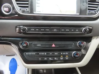 Kia Canival 2015, 114759 км, за 8000000 KRW - фото 13