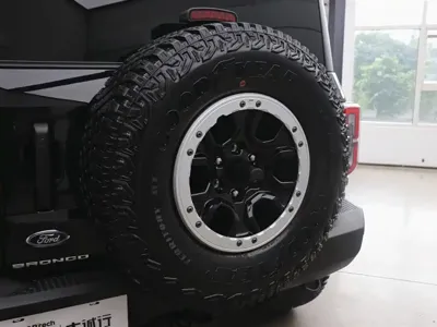 Ford Bronco 2025, 1400 км, за 359000 CNY - фото 27