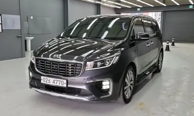 Kia Canival · 2019 год