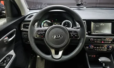 Kia Niro 2018, 155488 км, за 9300000 KRW - фото 13