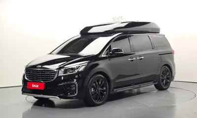 Kia Canival · 2019 год