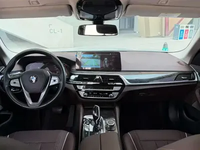 BMW 5 Series 2022, 88000 км, за 179800 CNY - фото 8