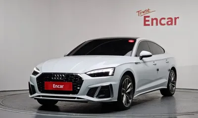 Audi A5 · 2021 год