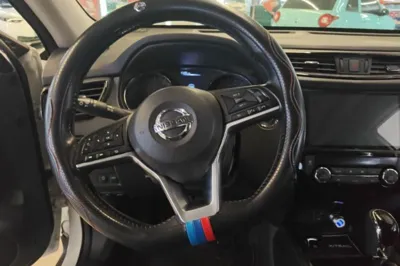 Nissan X-Trail 2019, 55400 км, за 82860.45 CNY - фото 9