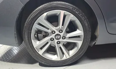 Hyundai Avante 2018, 80080 км, за 9900000 KRW - фото 5