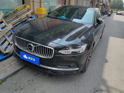 Volvo S90 · 2021 год