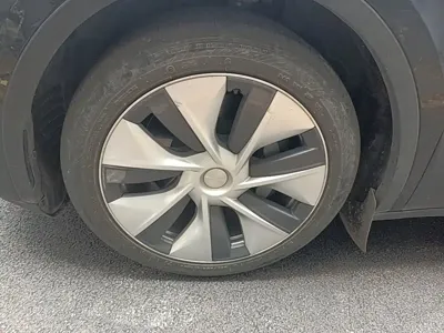 Tesla Model Y 2023, 54000 км, за 159400 CNY - фото 23