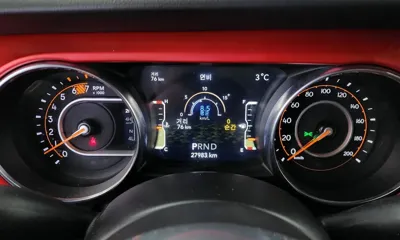 Jeep Wrangler 2023, 27983 км, за 49000000 KRW - фото 8