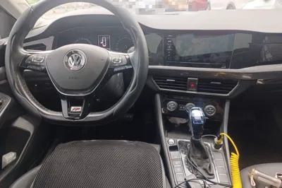 Volkswagen Bora 2019, 99200 км, за 47078.08 CNY - фото 9