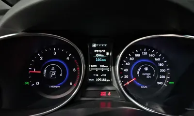 Hyundai Santafe 2015, 199151 км, за 8000000 KRW - фото 8