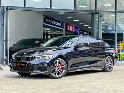 BMW 3 Series · 2022 год