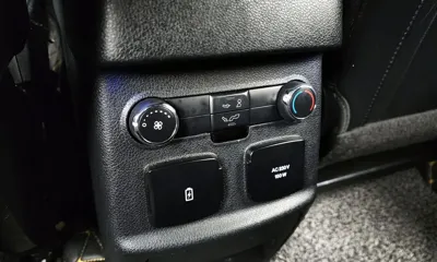 Ford Explorer 2016, 119086 км, за 12500000 KRW - фото 19