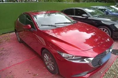 Mazda Mazda 3 Axela 2020, 70100 км, за 60569.91 CNY