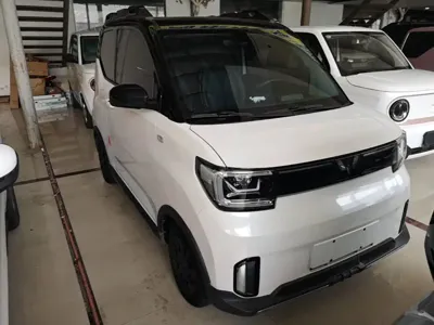 Wuling MINIEV 2022, 43600 км, за 28300 CNY