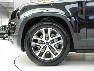 Land Rover Defender 2024, 15000 км, за 688000 CNY - фото 25