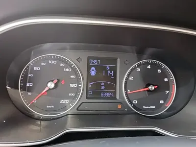 Roewe RX3 2018, 84000 км, за 26600 CNY - фото 12