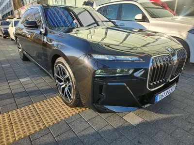 BMW 7-Series 2025, 500 км, за 104140000 KRW