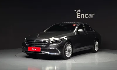 Mercedes-Benz E-Class · 2023 год