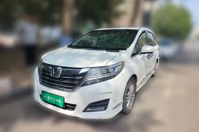 Honda Elysion · 2016 год