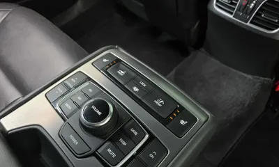 Hyundai Genesis 2016, 154224 км, за 10600000 KRW - фото 18