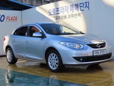 Renault-KoreaSamsung SM3 · 2011 год