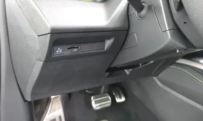Peugeot 408 2025, 1677 км, за 35490000 KRW - фото 28