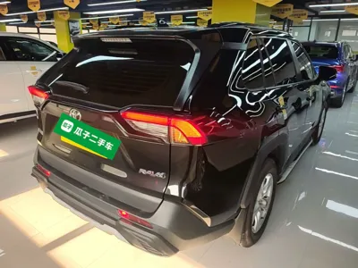 Toyota RAV4 2024, 6800 км, за 129963.58 CNY - фото 6