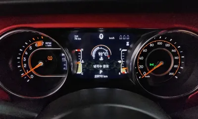 Jeep Wrangler 2023, 23970 км, за 52490000 KRW - фото 8