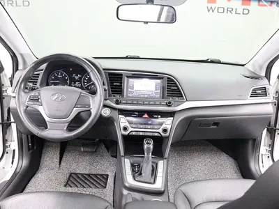Hyundai Avante 2016, 117721 км, за 7500000 KRW - фото 15