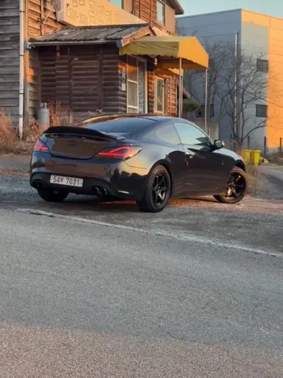 Hyundai Genesis 2012, 156000 км, за 7500000 KRW - фото 3