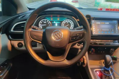 Buick GT 2015, 87000 км, за 25499.18 CNY - фото 11